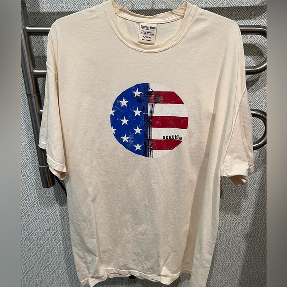 Seattle Patriotic T-shirt XL - Picture 1 of 7